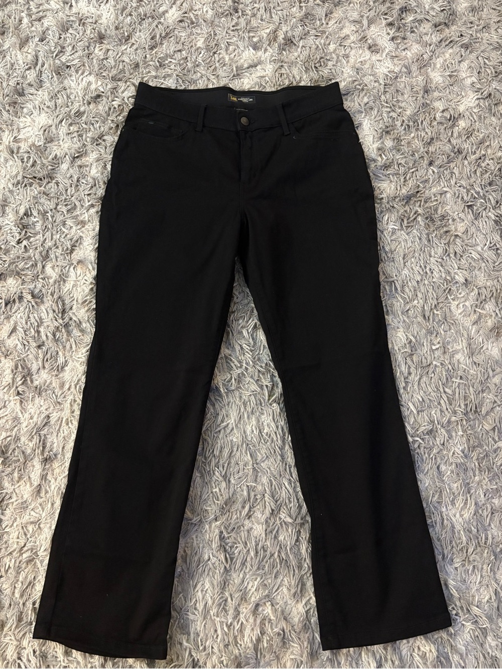 Lee Women’s Size 14 Short Black Flex Motion Straight Leg Pants